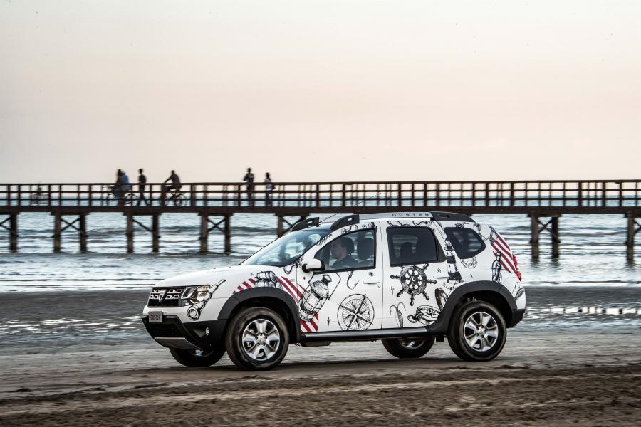  Dacia Duster Strongman 2017 года  (фото 3 из 30)